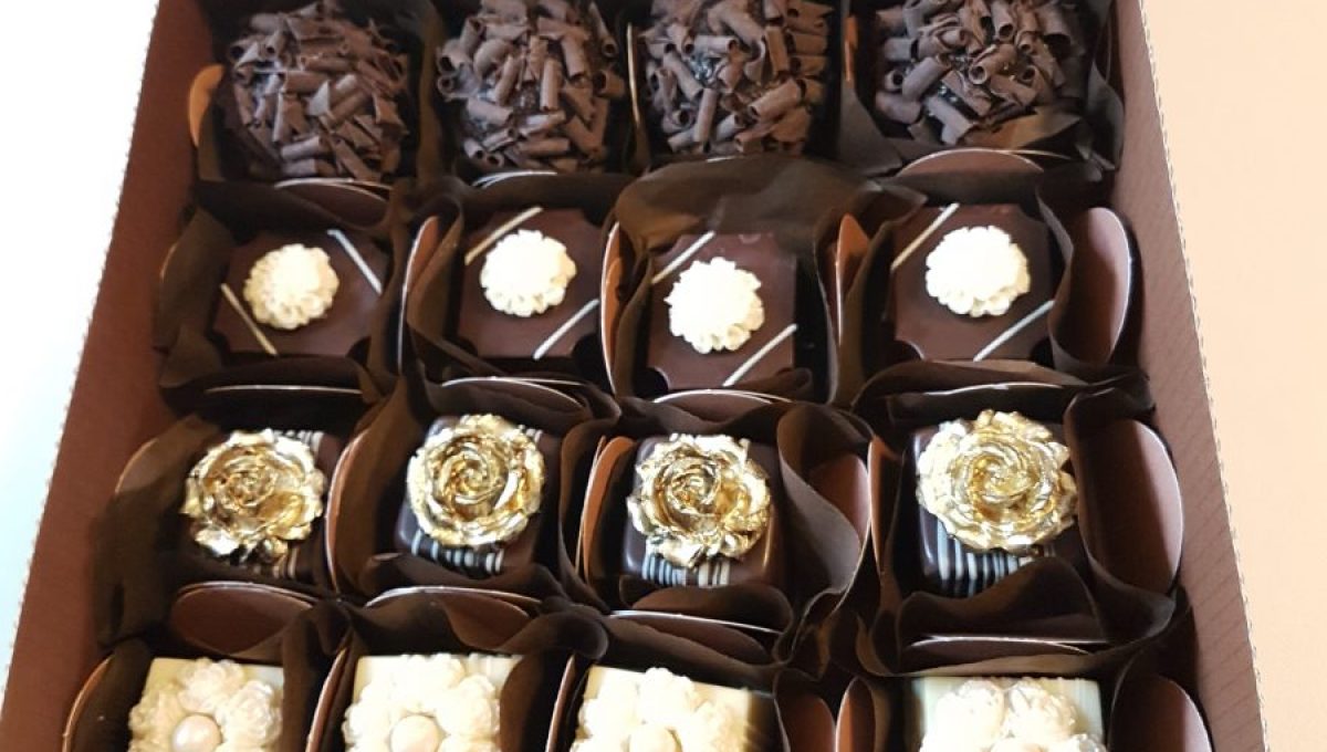 Schachtel mit 20 Pralinen Schachtel mit 20 Pralinen